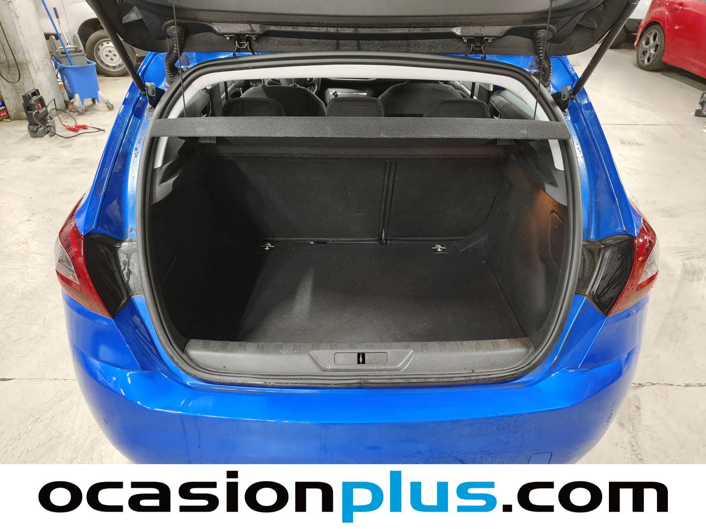 Foto Peugeot 308 Peugeot 308 Active Pack BlueHDi S&S (130 CV)