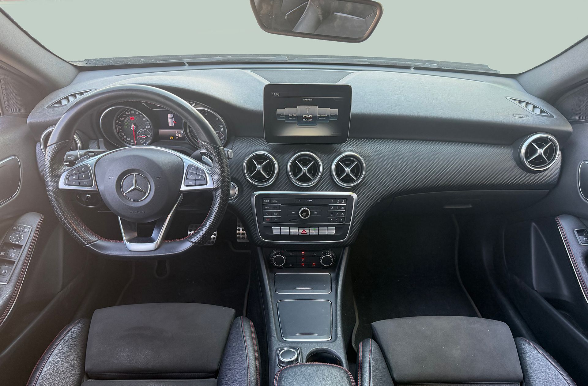 Mercedes-Benz Clase A 200 d Pack AMG - foto 6