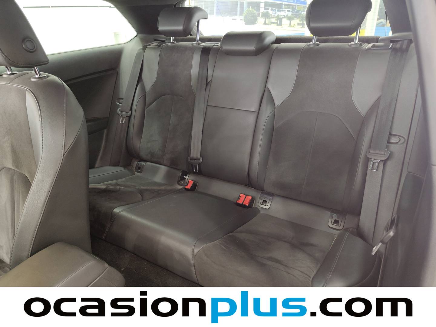 Foto asientos traseros Seat León Seat León SC 2.0 TSI S&S Cupra DSG6 (280 CV)