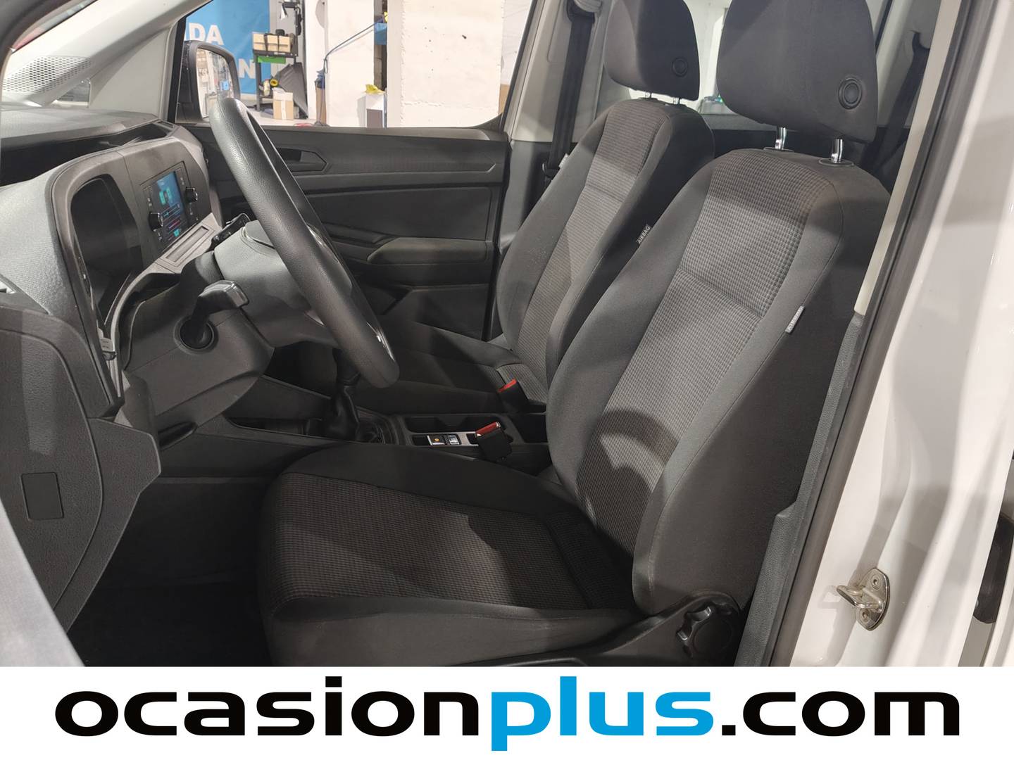 Foto asientos delanteros Volkswagen Caddy Volkswagen Caddy Origin 2.0 TDI 4Motion (122 CV)