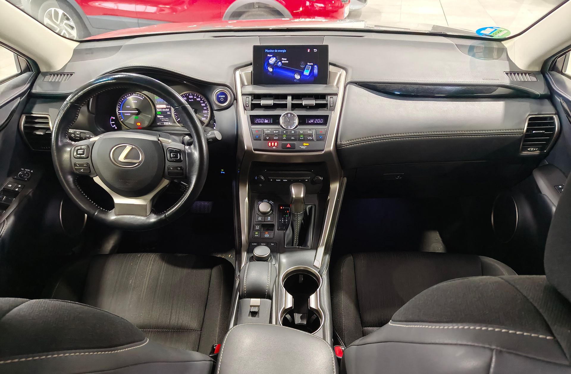 Lexus NX 300h Corporate 2WD - foto 6
