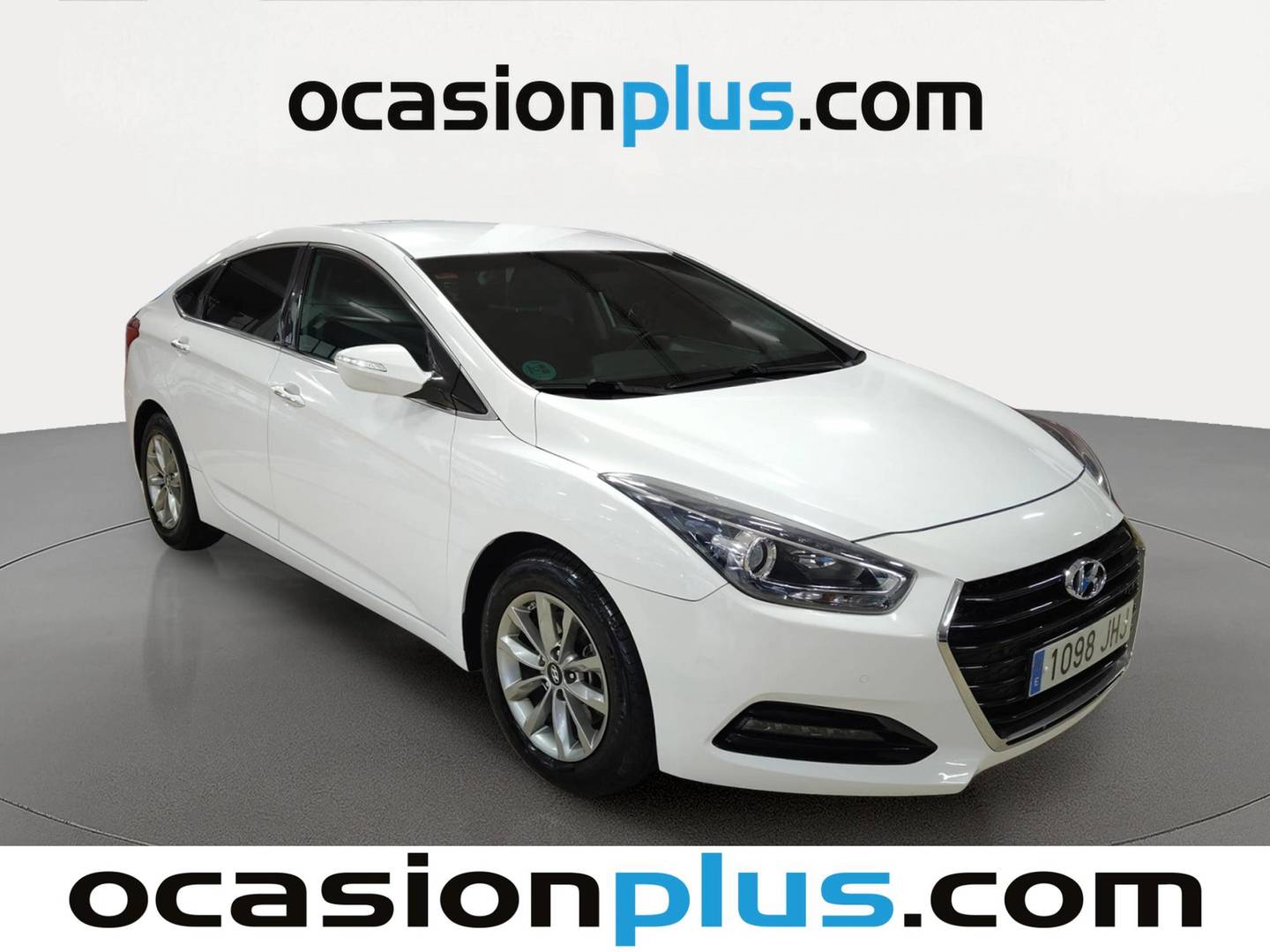 Foto delantera Hyundai i40 Hyundai i40 1.7 CRDI BlueDrive Klass (115 CV) derecha