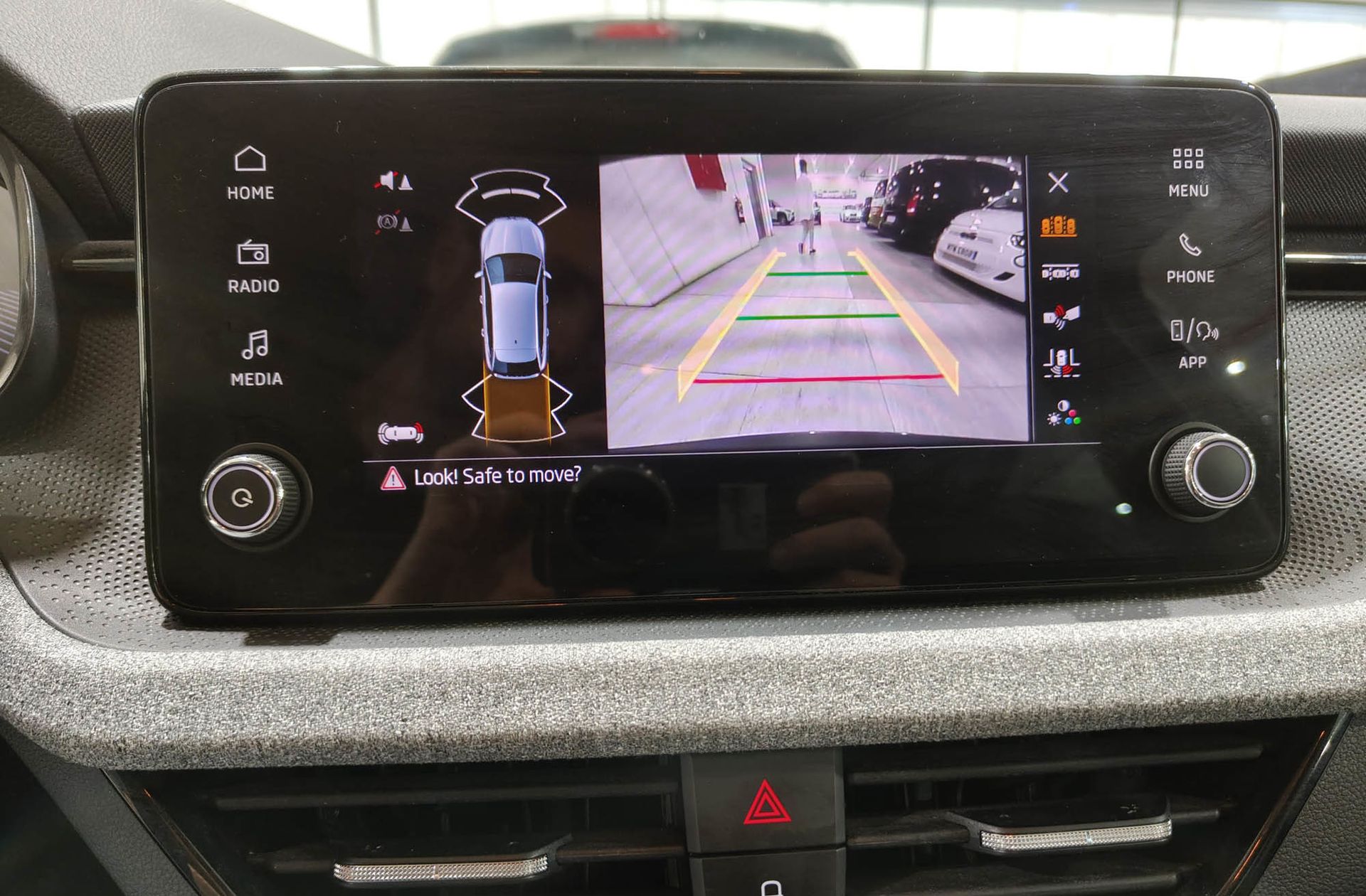 Škoda Scala 1.0 TSI Selection - foto 8
