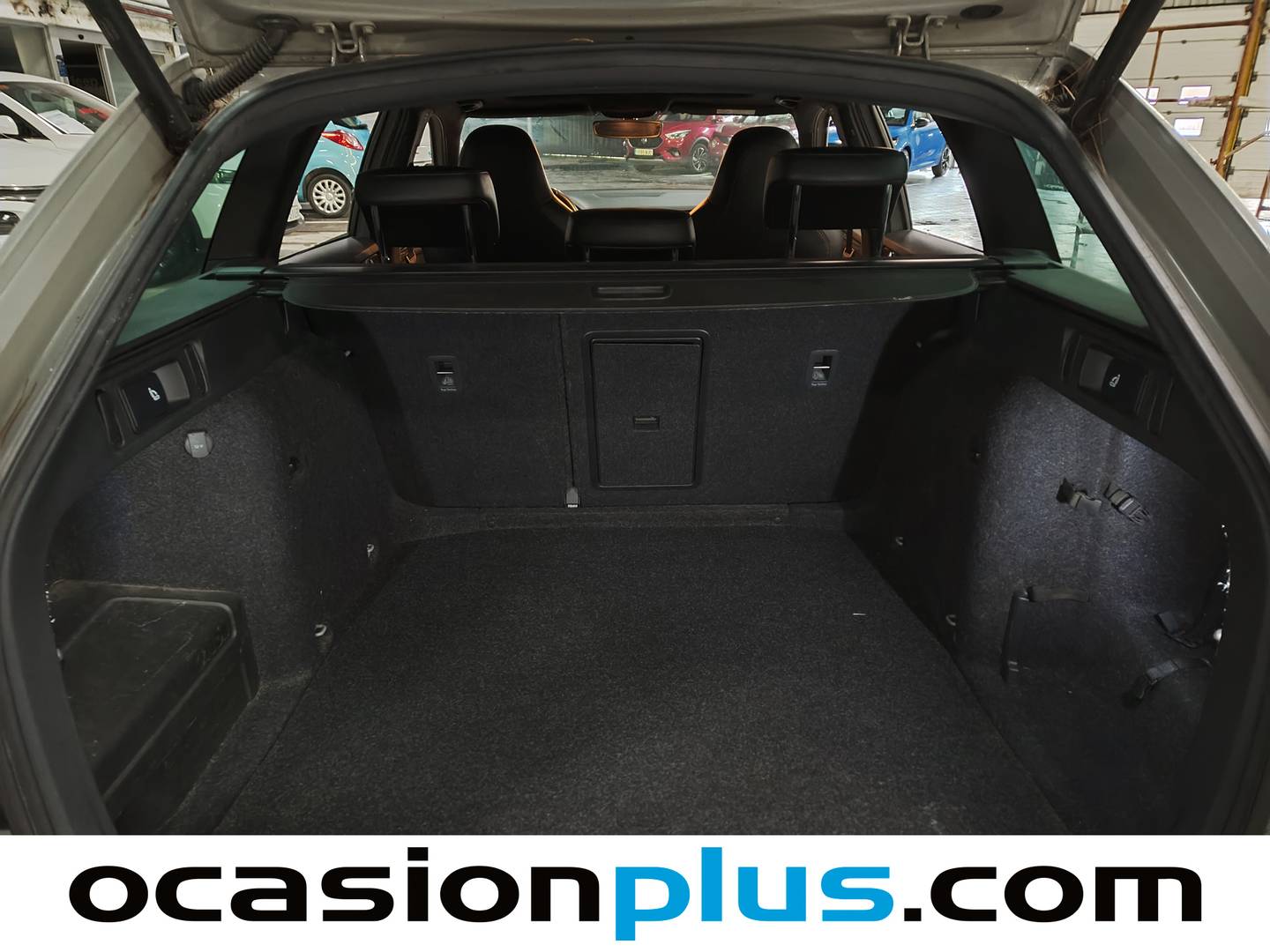 Foto Skoda Octavia Skoda Octavia Combi Combi 2.0 TSI RS DSG (220 CV)