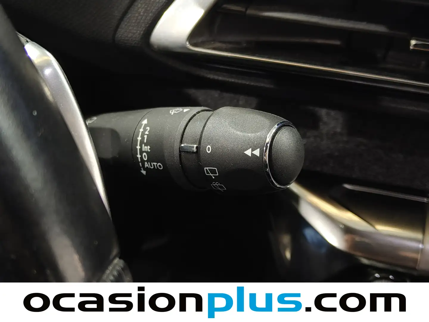 Foto Peugeot 5008 Peugeot 5008 PureTech 130 S&S Allure Pack EAT8  (130 CV) 7 Plazas