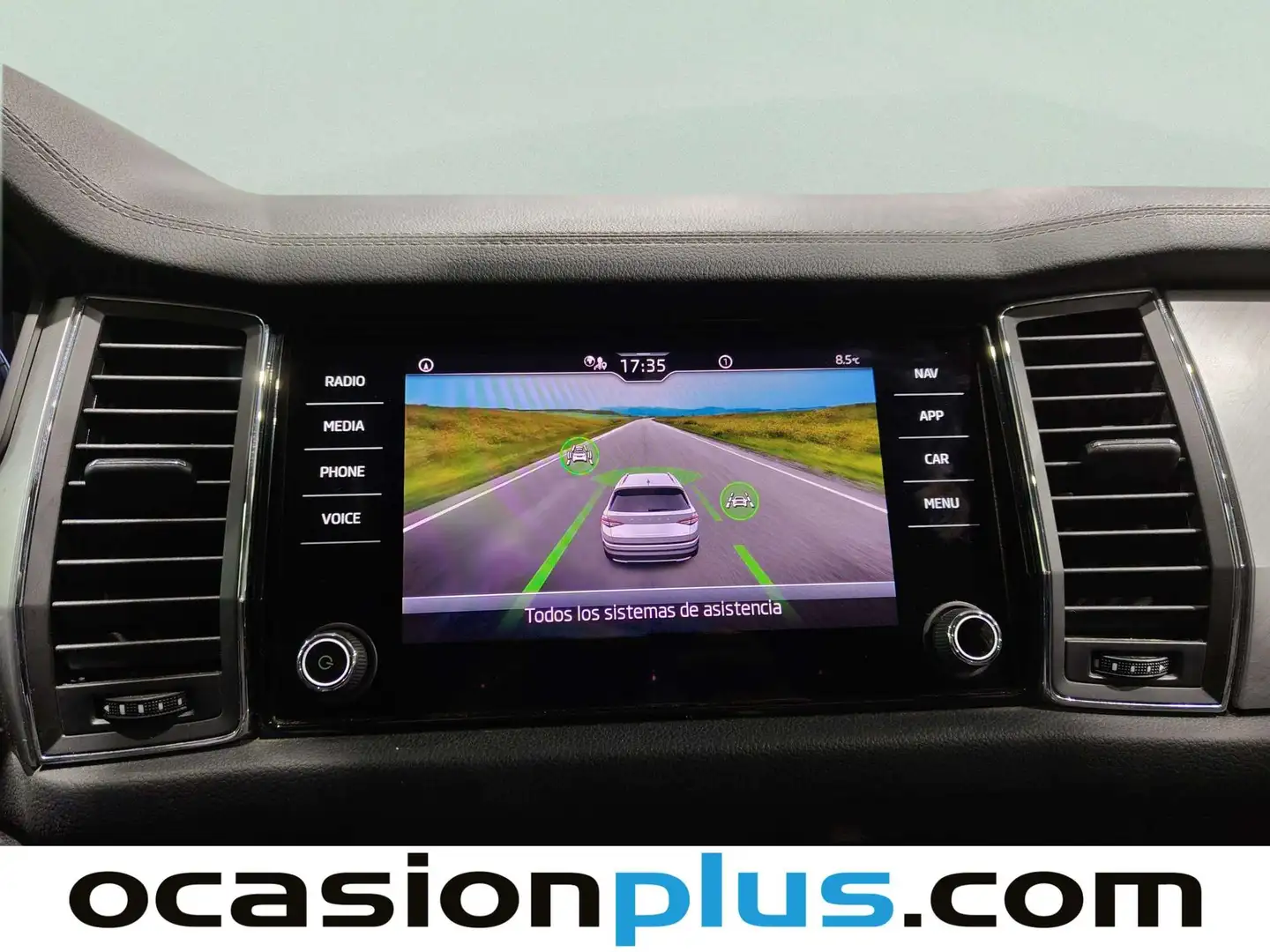 Foto Skoda Kodiaq Skoda Kodiaq 1.5 TSI Ambition 4x2 DSG (150 CV) 7 Plazas