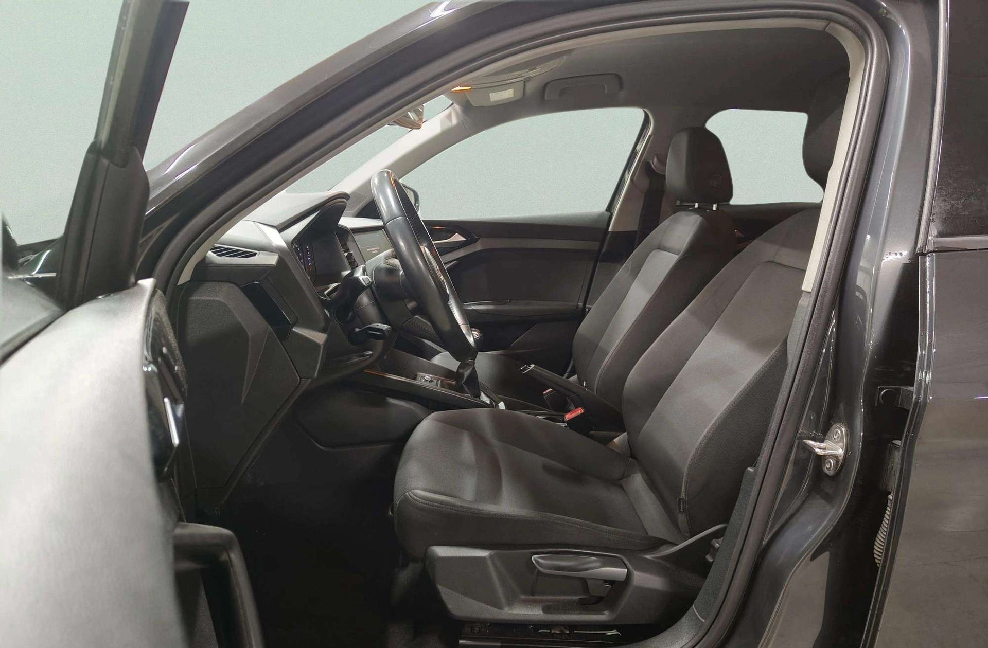 Audi A1 Sportback Advanced 30 TFSI - foto 8