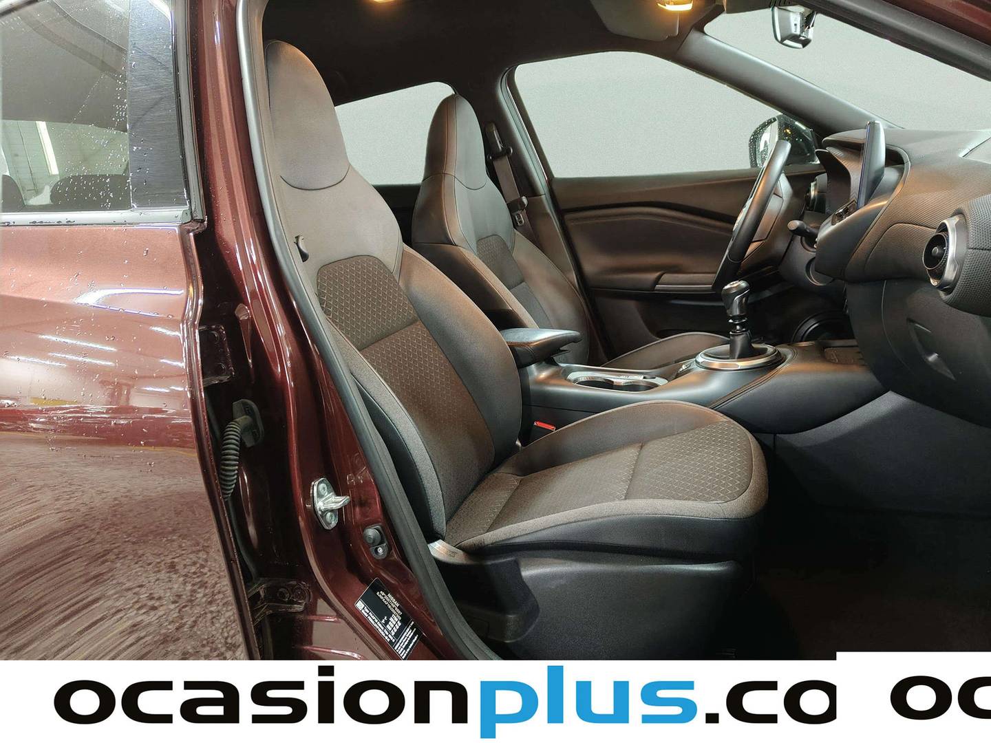 Foto Nissan JUKE Nissan Juke DIG-T N-Connecta 4x2 (114 CV)