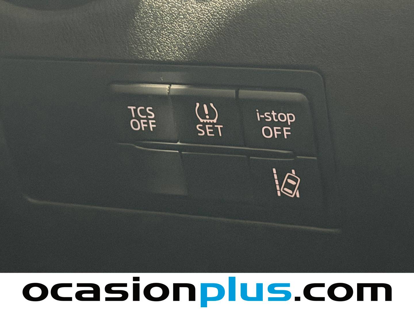 Foto Mazda CX-3 Mazda CX-3 2.0 SKYACTIV GE Luxury 2WD (120 CV)