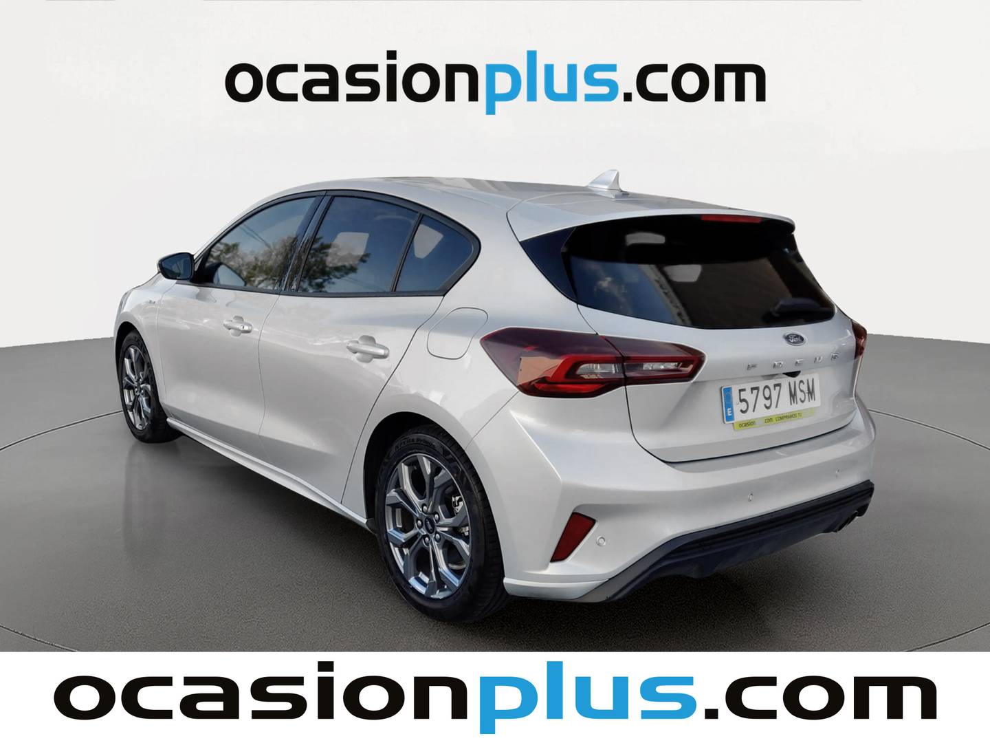 Foto trasera Ford Focus Ford Focus 1.0 Ecoboost MHEV ST-Line Auto (155 CV) izquierda