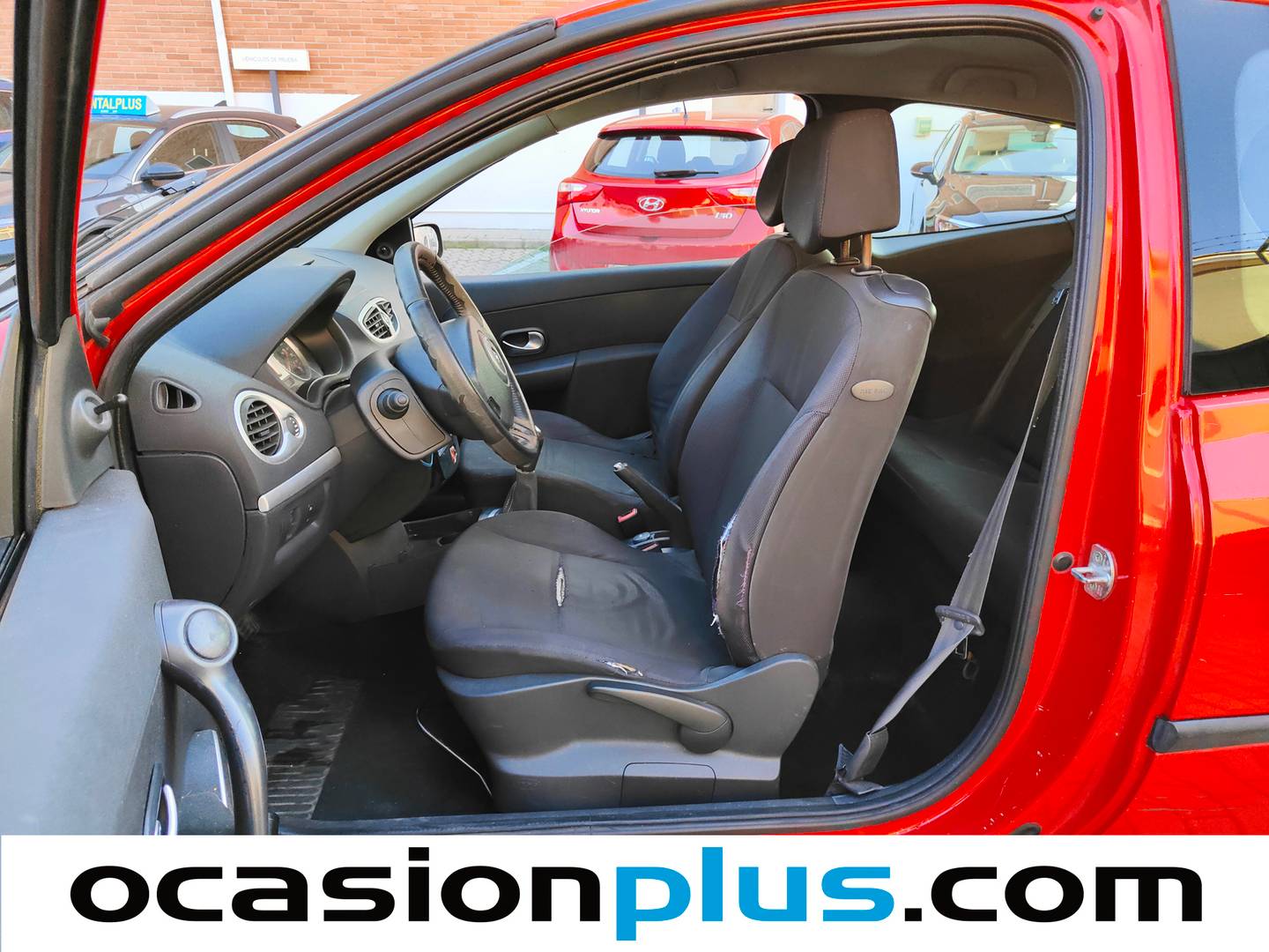 Foto asientos delanteros Renault Clio Renault Clio 1.4 16v Emotion (100 CV)