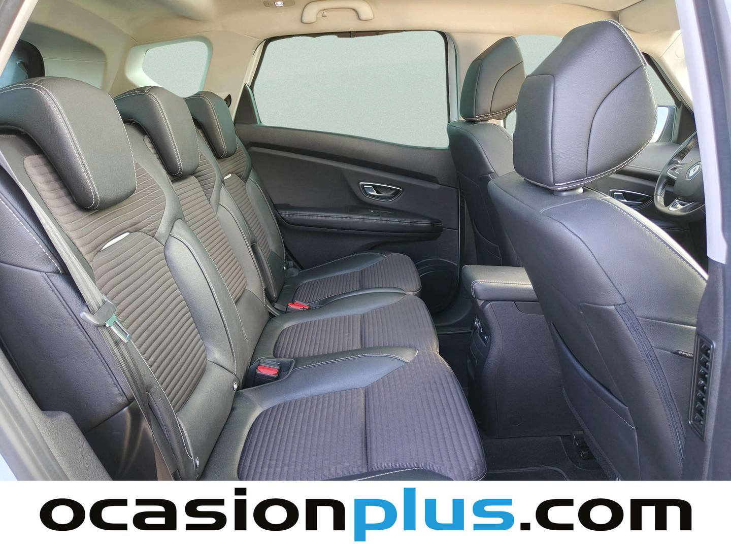 Foto Renault Scénic Renault Scenic Zen Blue dCi (150 CV)