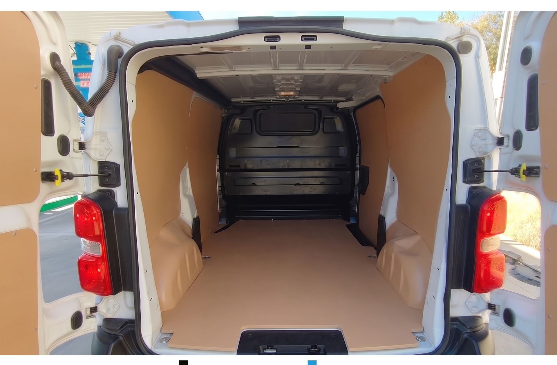 Citroën Jumpy Furgon BlueHDi 120 Talla M - foto 15