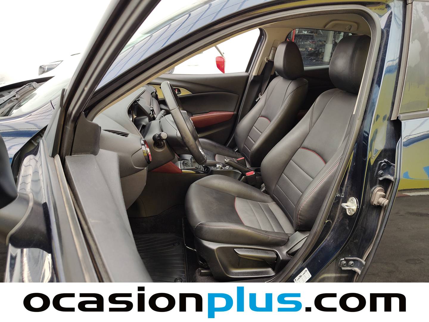 Foto asientos delanteros Mazda CX-3 Mazda CX-3 2.0 SKYACTIV GE Luxury 2WD (120 CV)