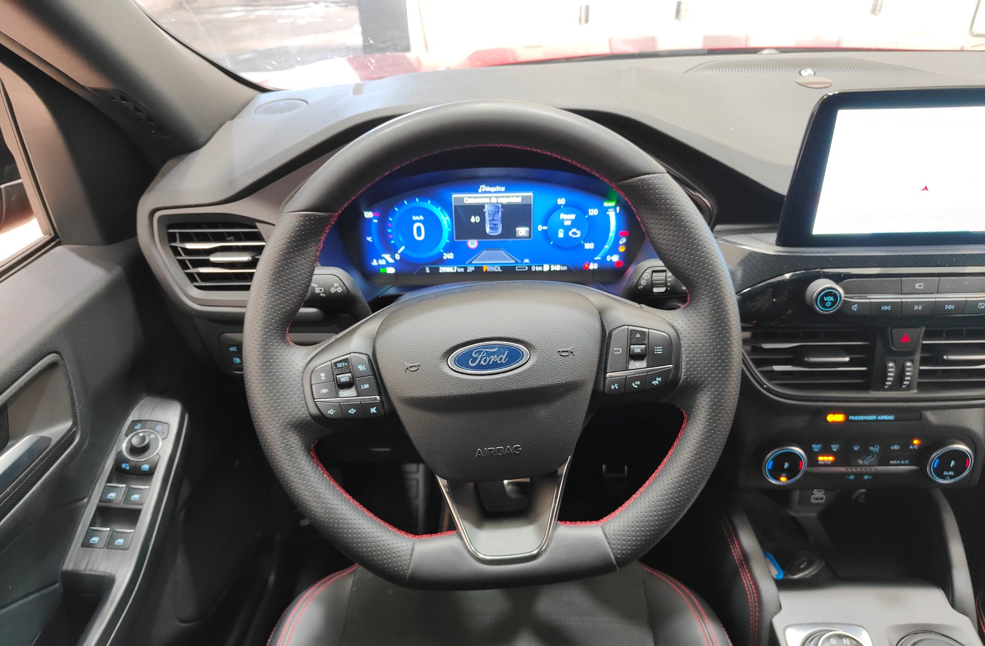 Ford Kuga 2.5 Duratec PHEV ST-Line X - foto 25