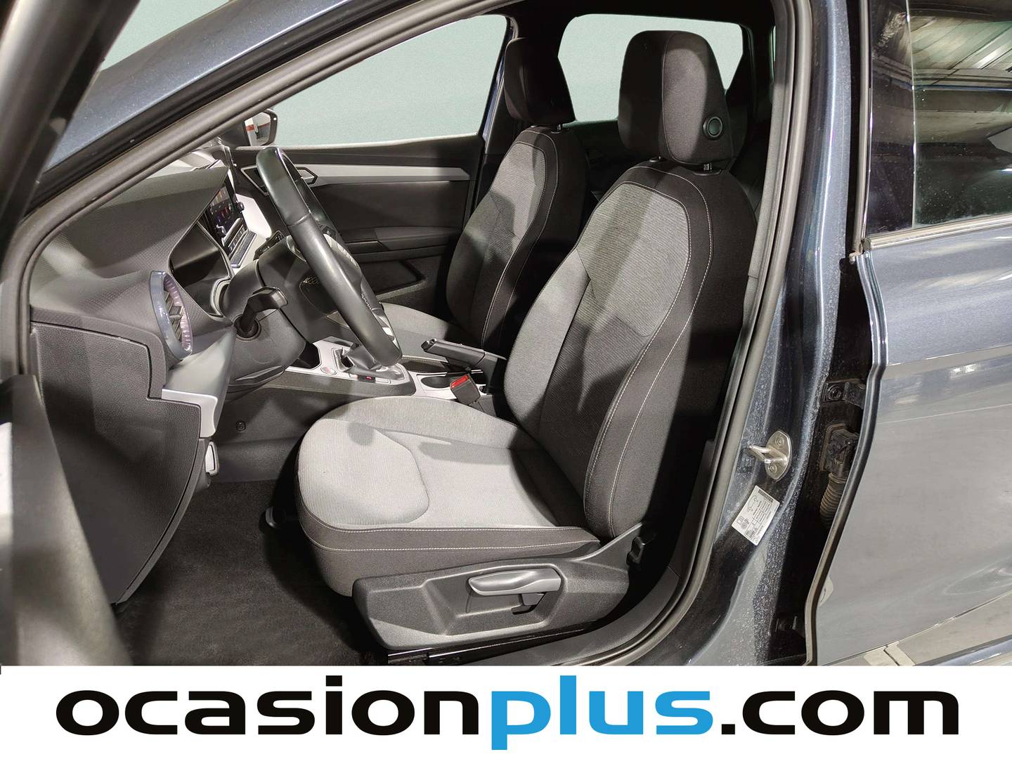 Foto asientos delanteros Seat Ibiza SEAT Ibiza 1.0 TSI S&S Special Edition Xcellence (115 CV)