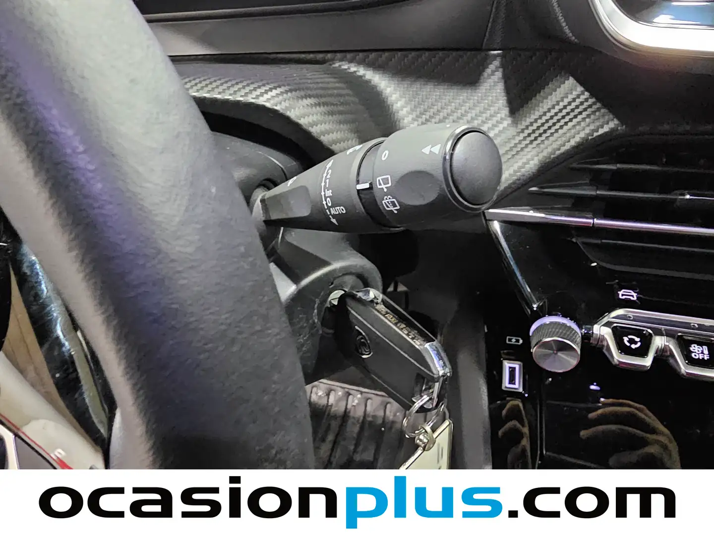 Foto Peugeot 2008 Peugeot 2008 PureTech 100 S&S Allure (100 CV)