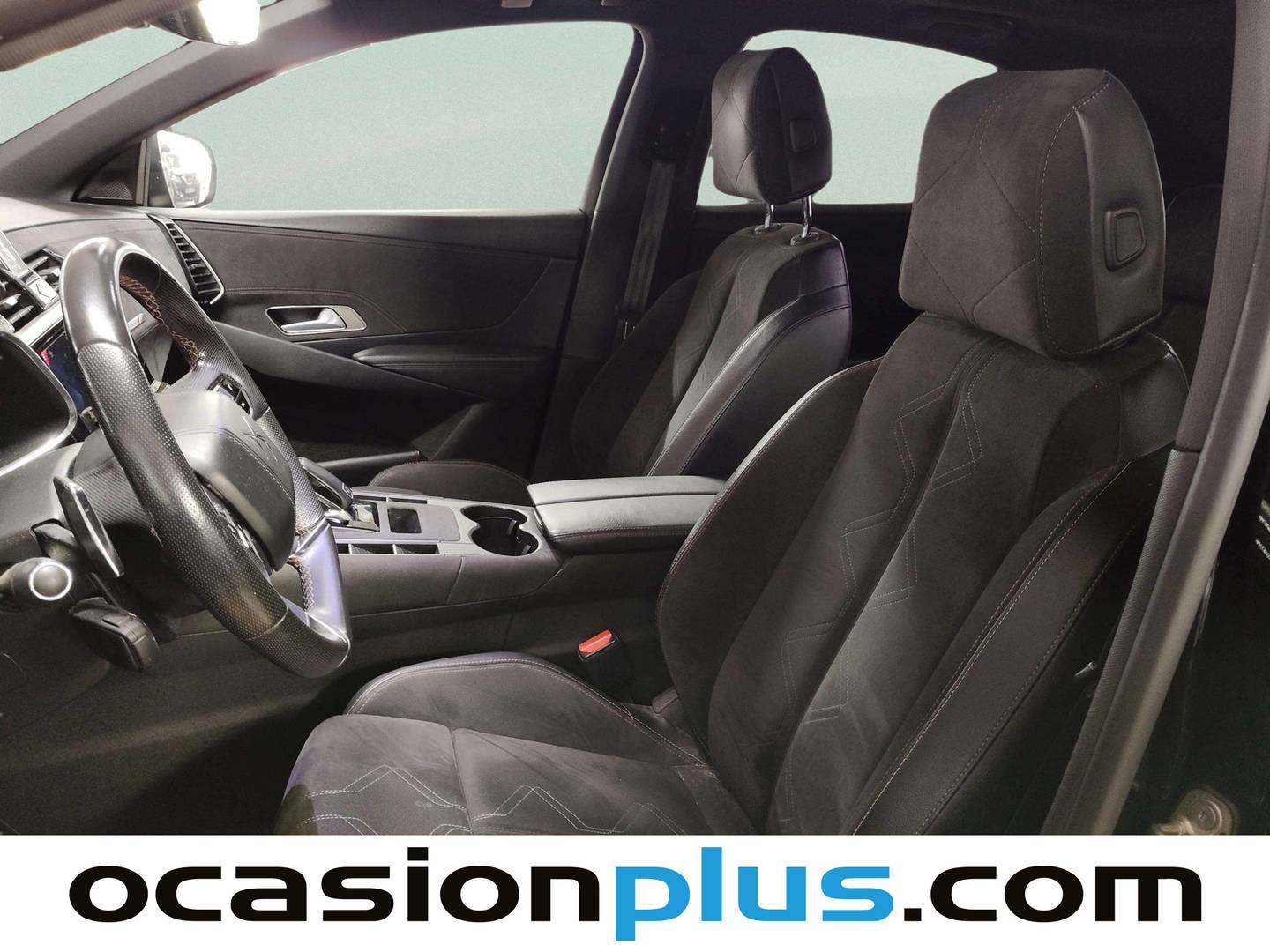 Foto DS DS 7 Crossback DS DS7 Crossback PureTech 180 Performance Line+ Auto (180 CV)