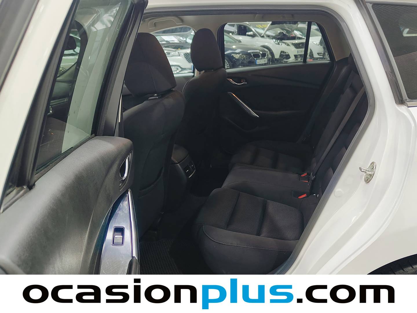 Foto asientos traseros Mazda Mazda6 Mazda Mazda 6 2.2 DE WAGON Luxury (150 CV)