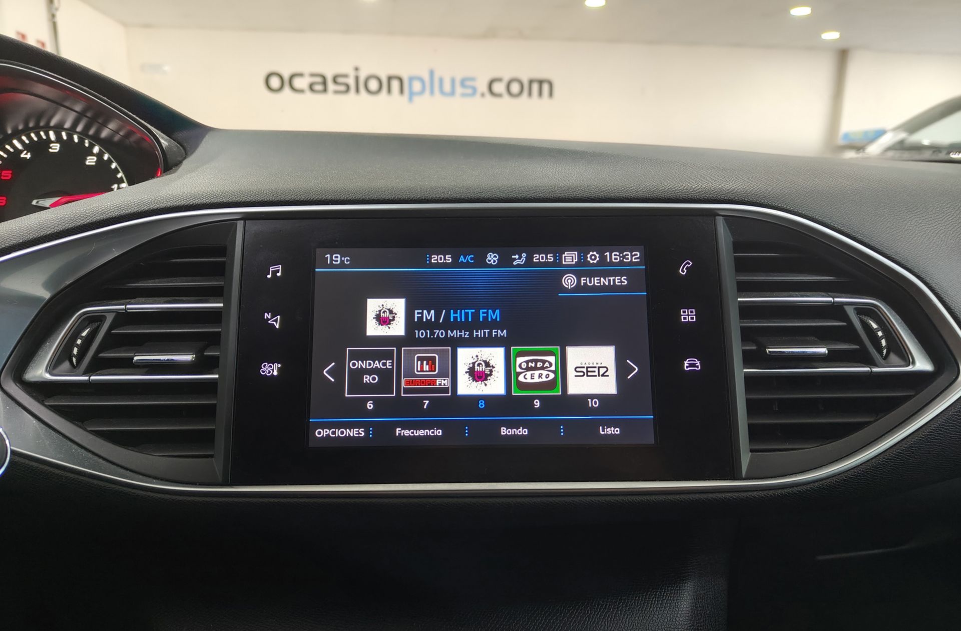 Peugeot 308 BlueHDi 150 GT Line - foto 30
