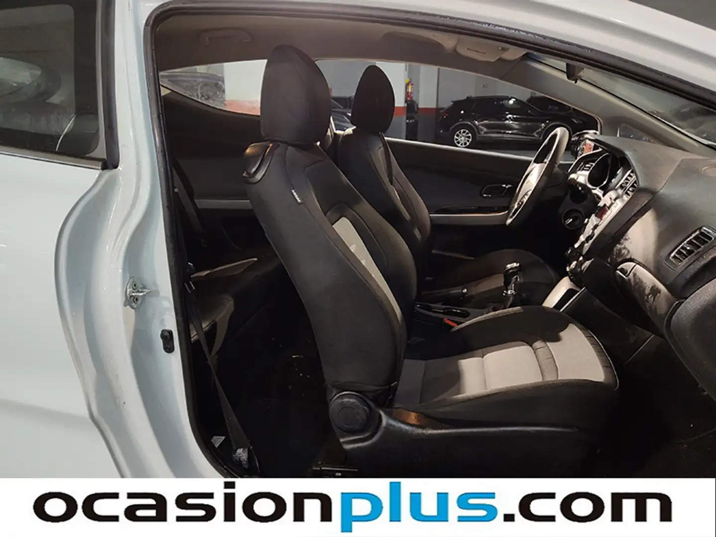 Foto KIA ProCeed Kia ProCeed 1.6 CRDi VGT Concept (110 CV)