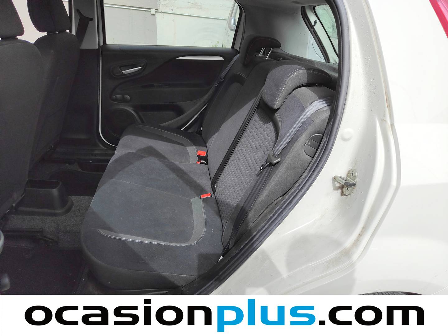 Foto asientos traseros Fiat Punto Fiat Punto 1.2 S&S Easy (69 CV)