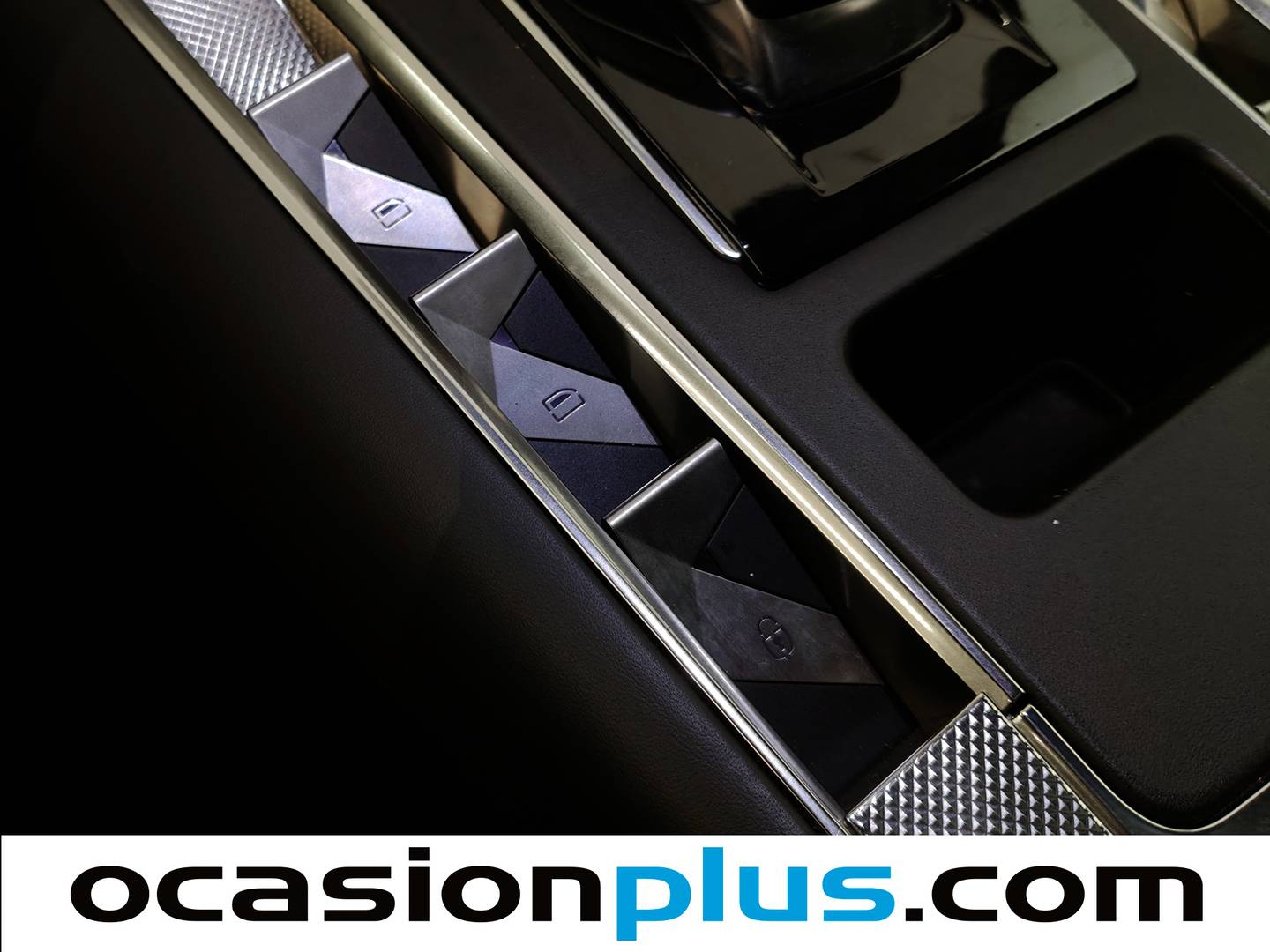 DS DS 7 Crossback E-Tense DS DS7 Crossback E-Tense 300 Grand Chic 4WD Auto (300 CV) híbrido enchufable