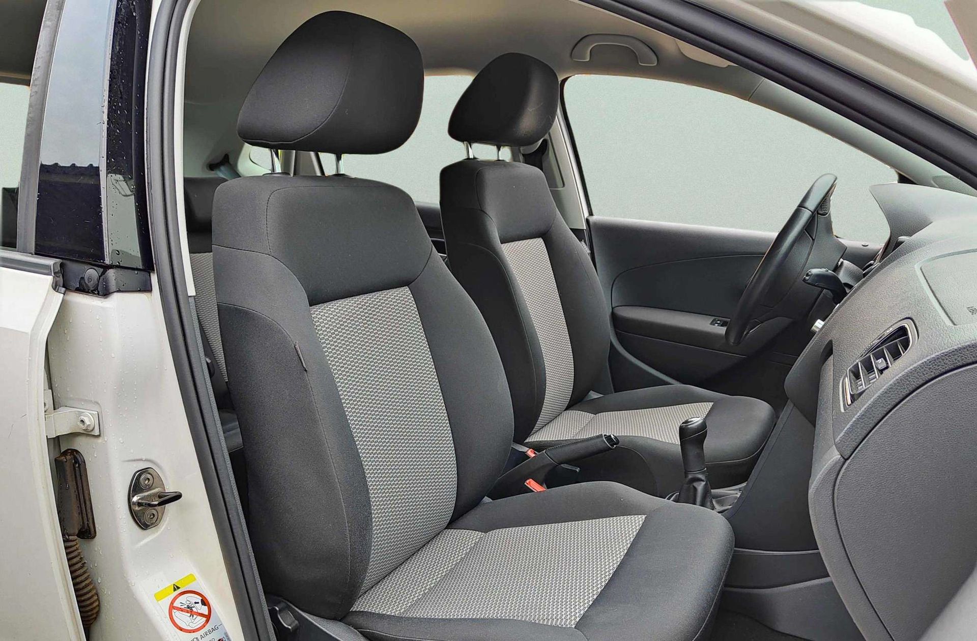 Volkswagen Polo Advance 1.6 TDI - foto 14