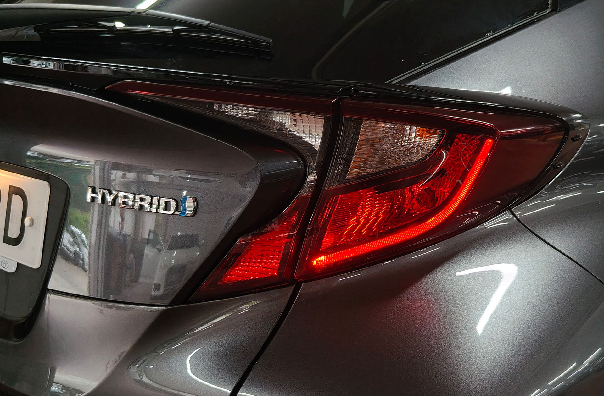 Toyota C-HR 1.8 125H Advance - foto 13