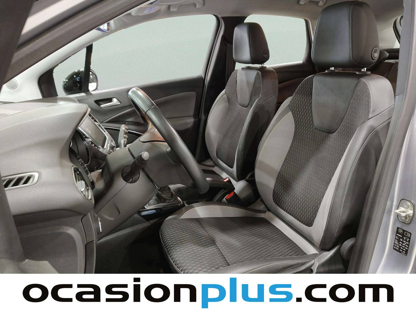 Foto Opel Crossland X Opel Crossland X X 1.2 Innovation (130 CV)