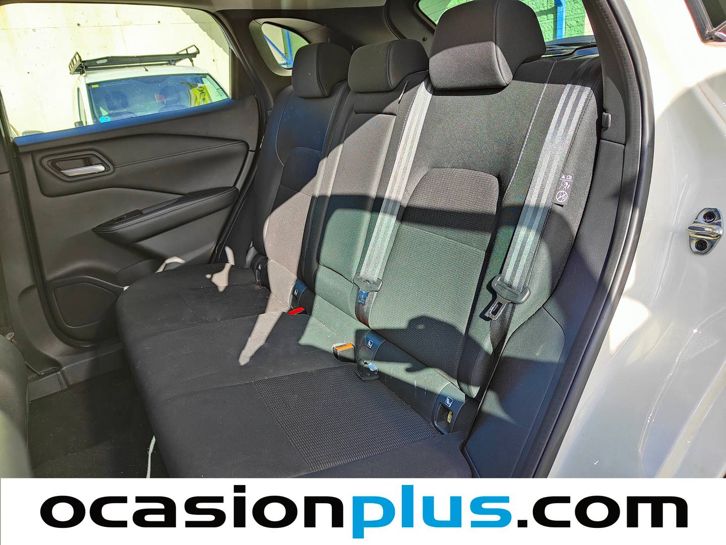 Foto asientos traseros Nissan QASHQAI Nissan Qashqai E-POWER N-Connecta Auto (190 CV)