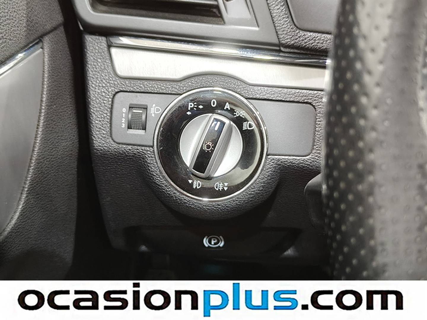 Foto Mercedes Clase E Mercedes-Benz Clase E E 200 CGI Coupé Blue Efficiency Elegance (184 CV)