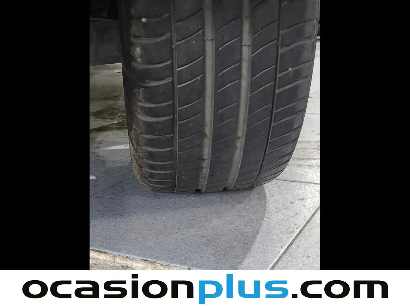 Foto Toyota C-HR Toyota C-HR 1.8 125H Advance (122 CV)