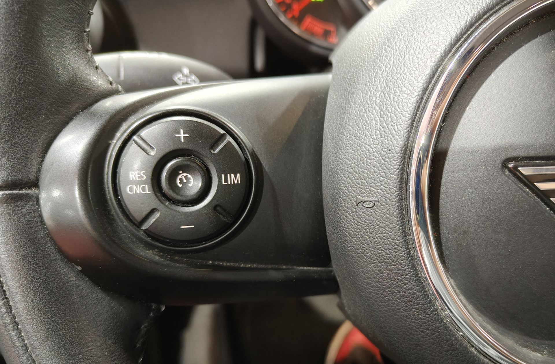 MINI Cooper One - foto 27