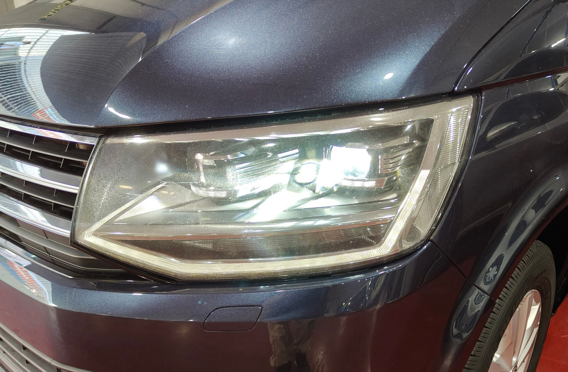 Volkswagen Caravelle Premium Batalla Larga 2.0 TDI BMT DSG - foto 16
