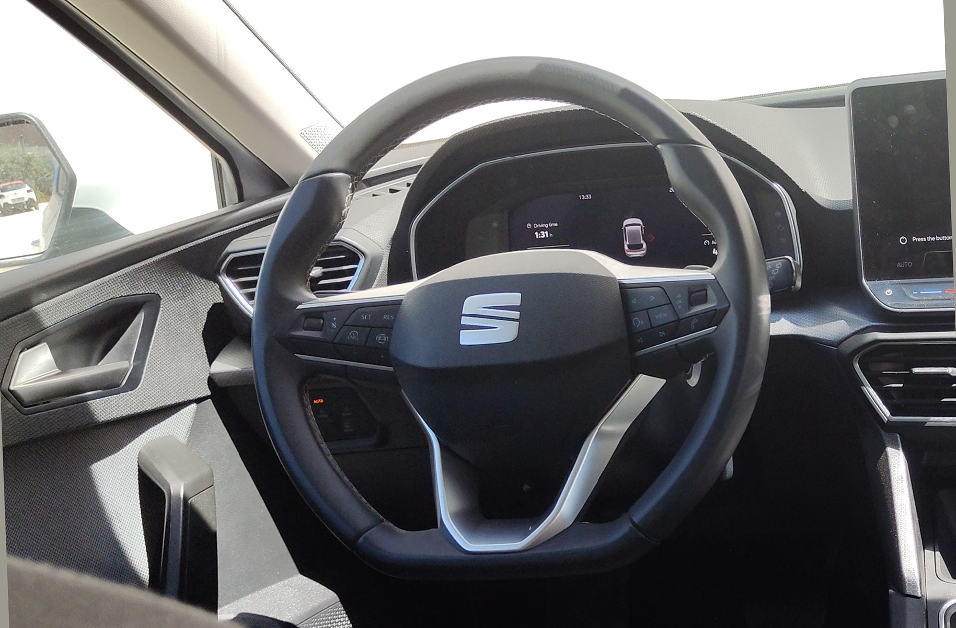 SEAT León 1.5 eTSI Style XL DSG - foto 17