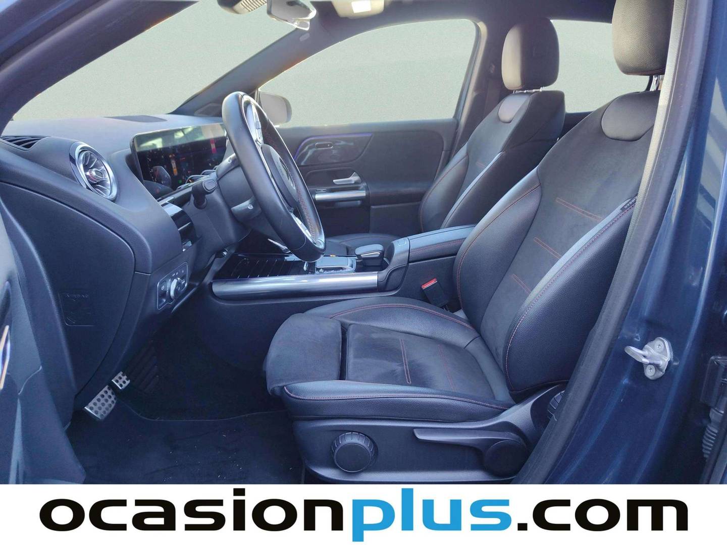 Foto asientos delanteros Mercedes GLA Mercedes GLA 250 e (218 CV) Pack AMG