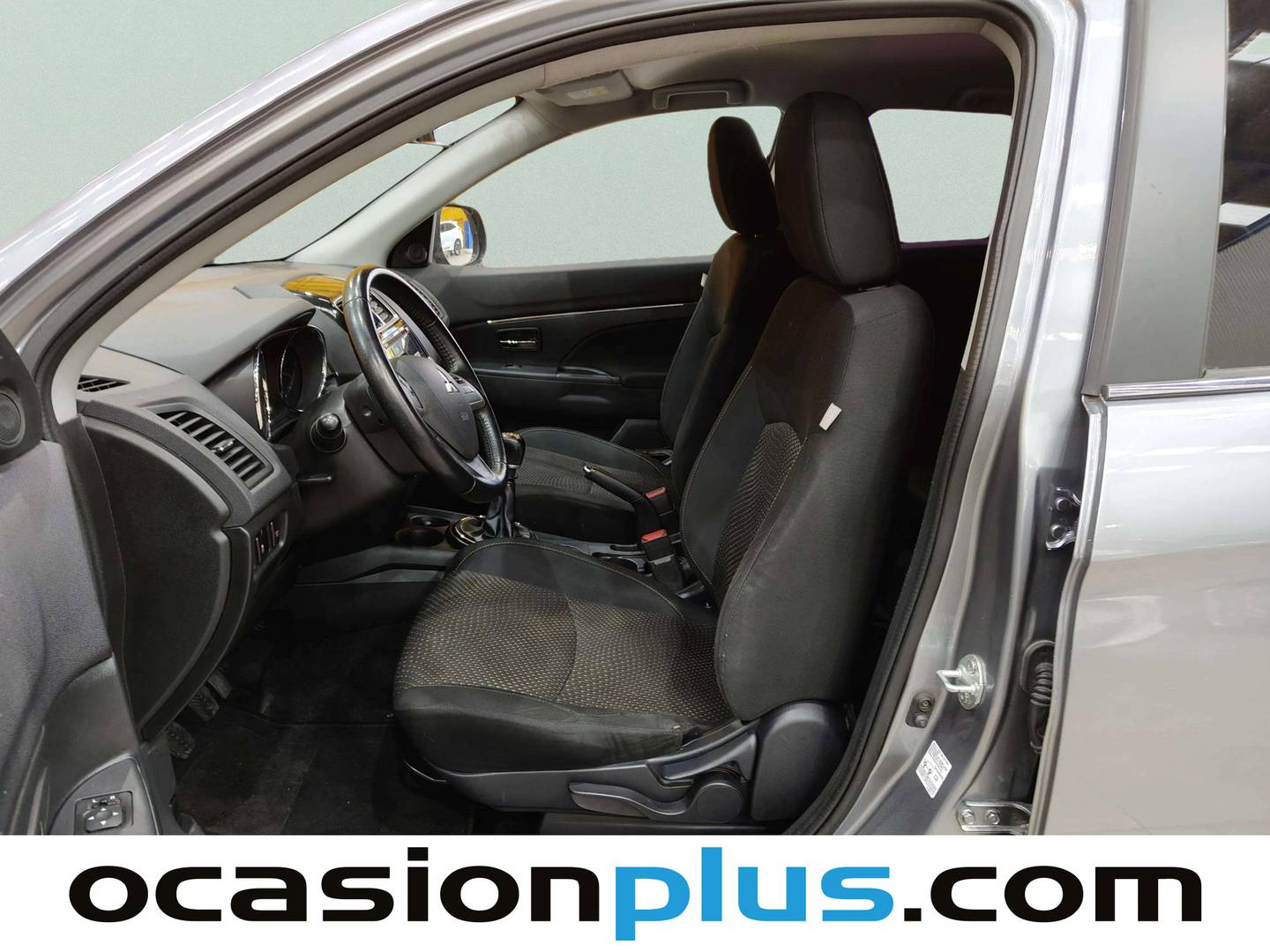 Foto asientos delanteros Mitsubishi ASX Mitsubishi ASX 180 DI-D Challenge (116 CV)