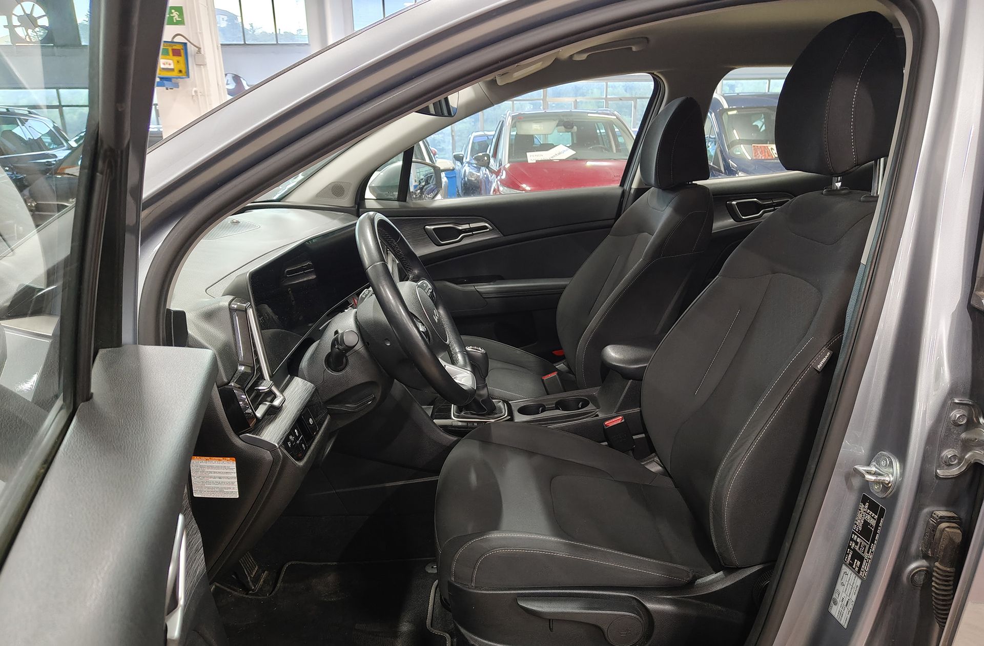 Kia Sportage 1.6 CRDi MHEV Business 4x2 - foto 13