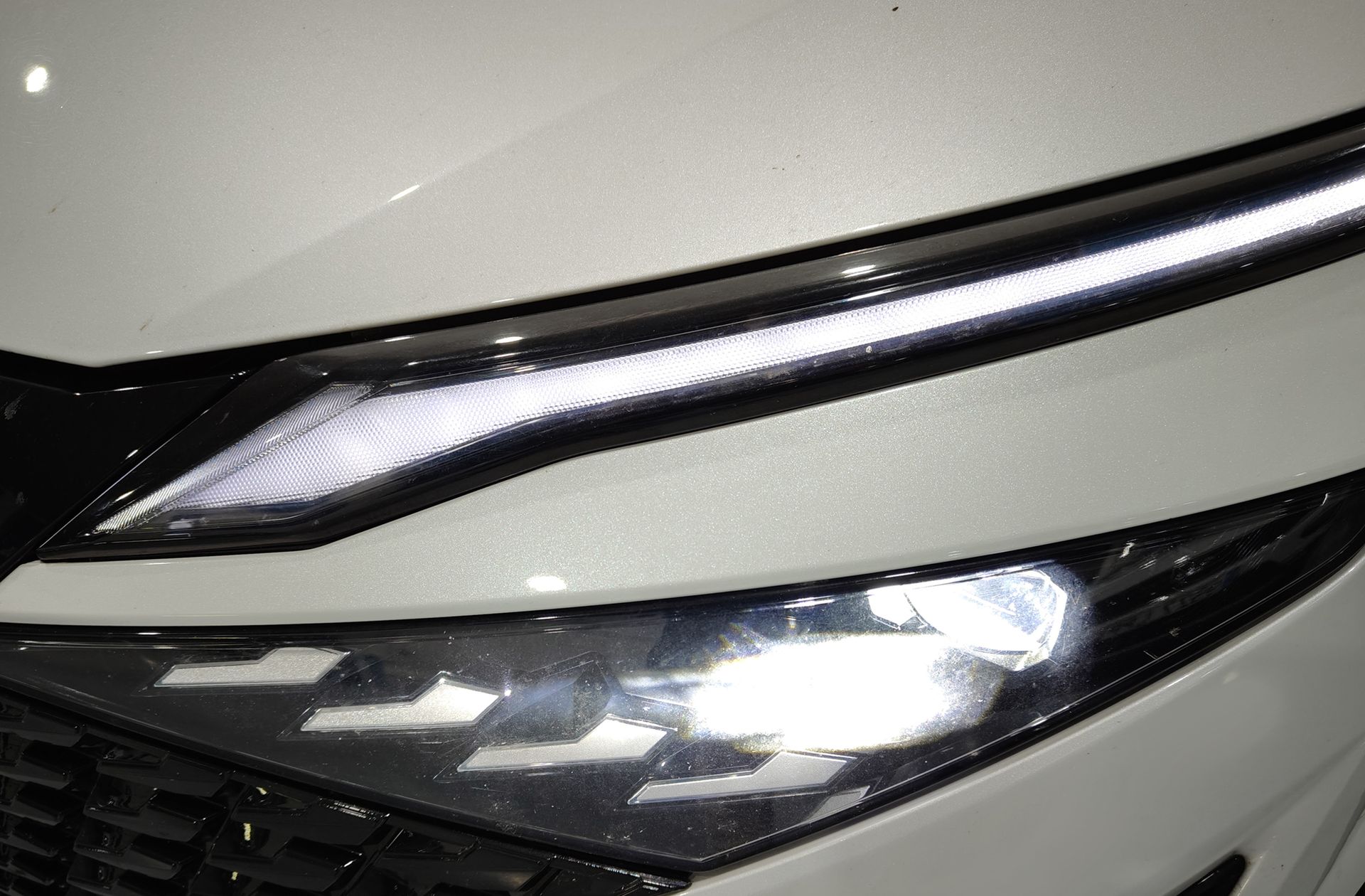 Nissan Qashqai DIG-T 158 mHEV Acenta Xtronic - foto 13