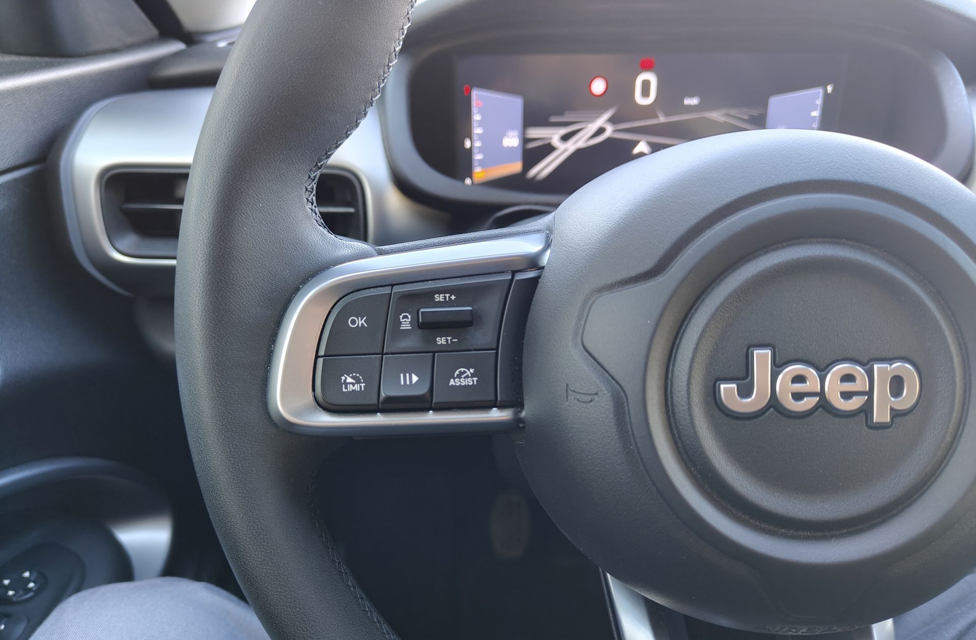 Jeep Avenger 1.2 G Summit - foto 28