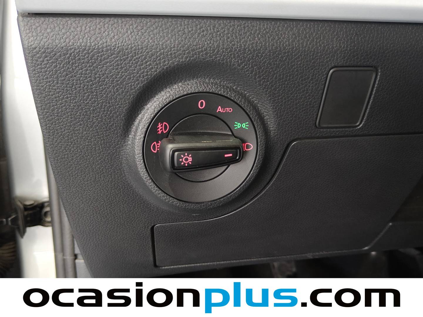 Seat Ibiza SEAT Ibiza 1.0 MPI S&S Style XL (80 CV) de ocasión