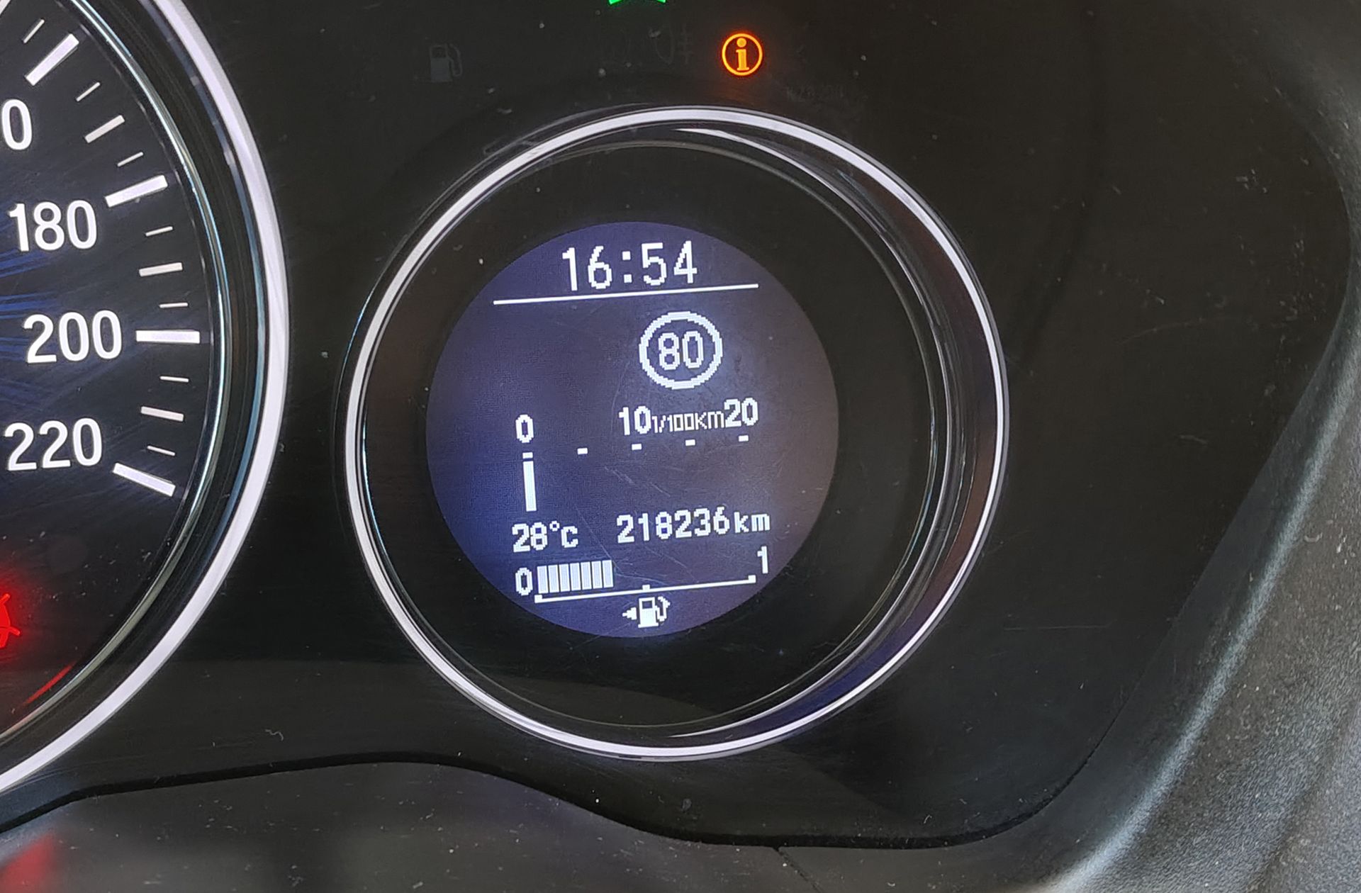 Honda HR-V 1.6 i-DTEC Elegance Navi - foto 9