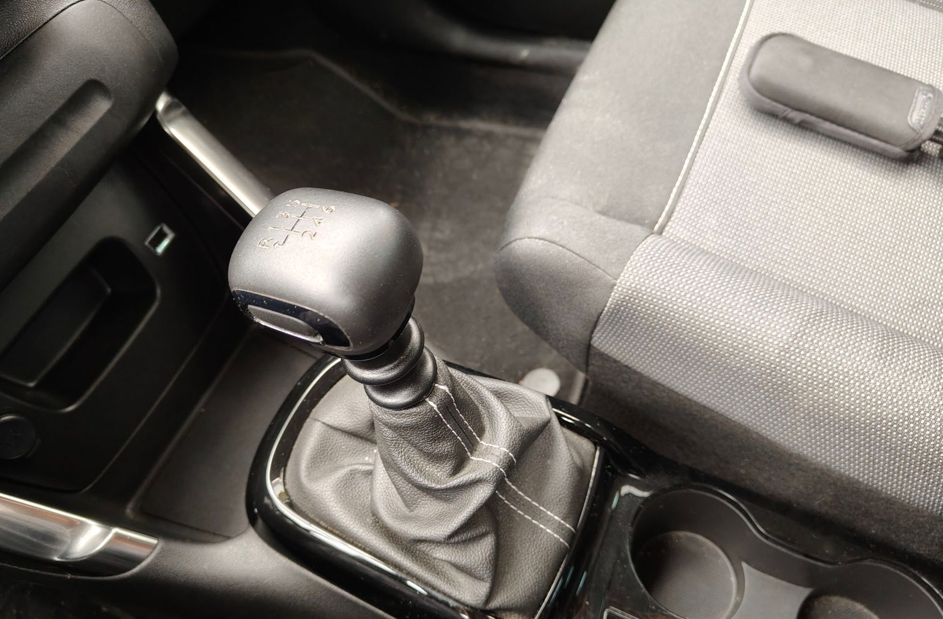 Citroën C3 Aircross BlueHDi 110 Shine - foto 5