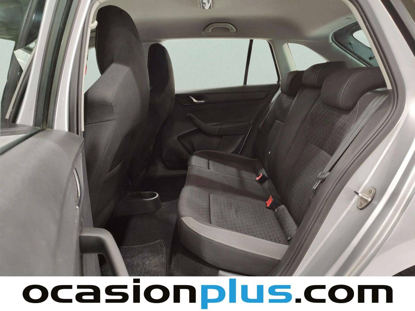Foto asientos traseros Skoda Spaceback Skoda Spaceback 1.4 TDI Ambition DSG (90 CV)