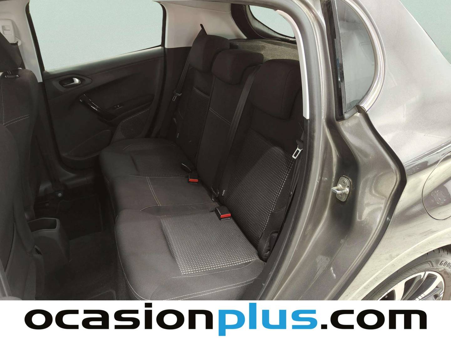 Foto asientos traseros Peugeot 208 Peugeot 208 PureTech 110 S&S Tech Edition EAT6 (110 CV)