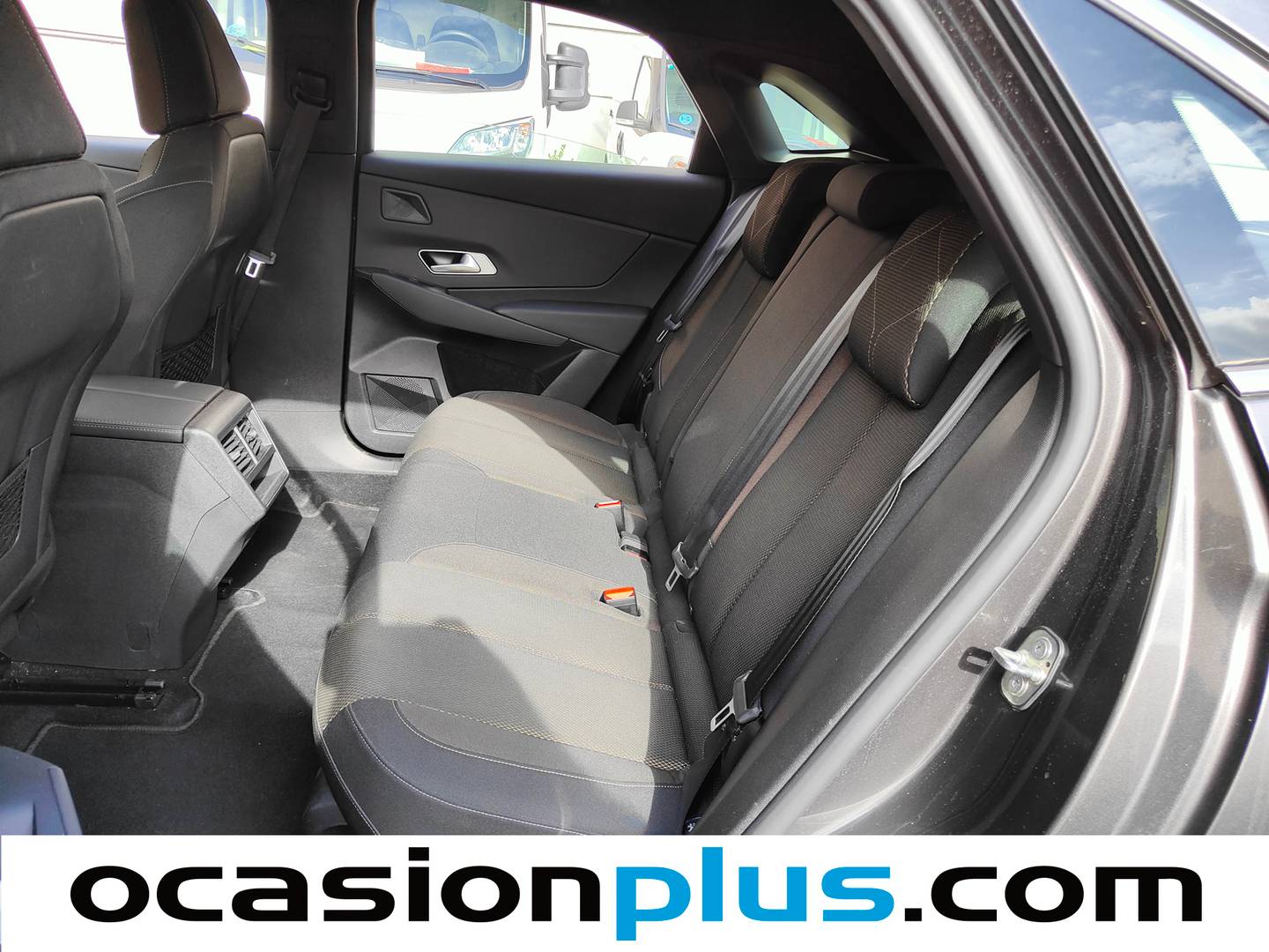 Foto DS DS 7 DS DS7 Crossback BlueHDi 130 Bastille Auto (130 CV)