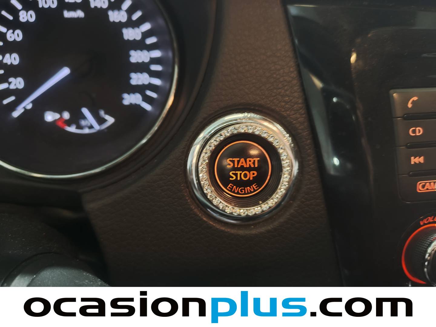 Foto Nissan QASHQAI Nissan Qashqai 1.5 dCi N-Connecta 4x2 (110 CV)