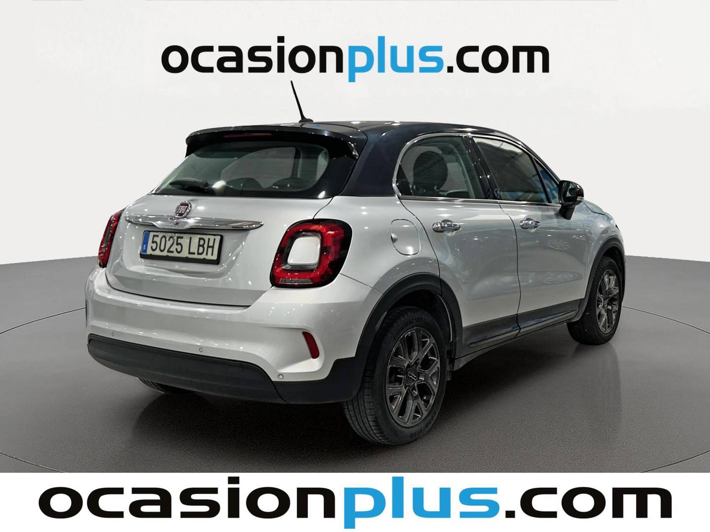 Foto trasera Fiat 500X Fiat 500X 1.0 Firefly T3 S&S 120th Aniversario (120 CV) derecha