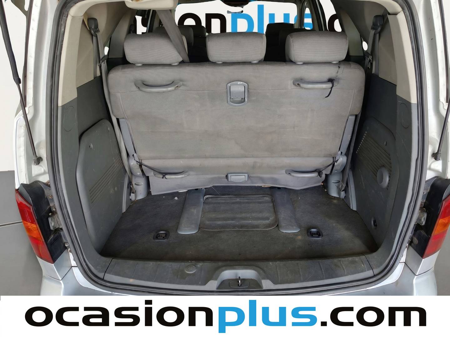 SsangYong Rodius SsangYong Rodius 270 Xdi Premium (165 CV) 7 Plazas seminuevo